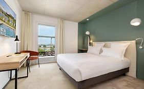 Golden Tulip Hotel & Rooftop Martigues Provence